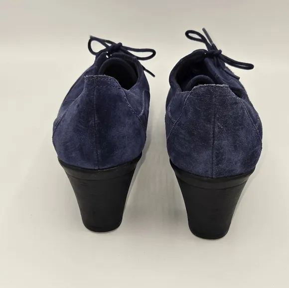 Clarks Bendables Women Size 10M Blue Suede Lace Up Block‎ Heel Ankle Boot