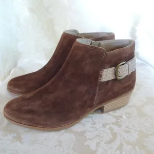 Clarks Collection Brown Suede Addiy Kara Booties Buckle Detail 10