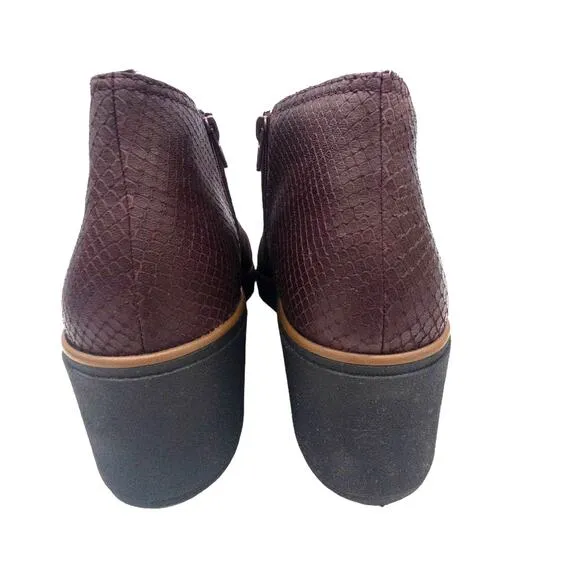 Clarks Mazy Harwich Burgundy Wedge Bootie Ankle Boots 11