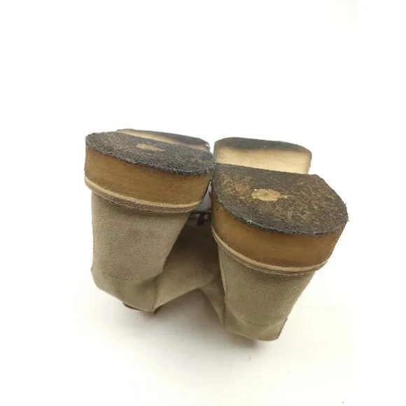 Clarks Men's Size 9 M US Charles F. Stead Loden Beige Suede Canvas Crepe Boots