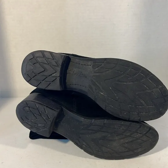 Clark’s‎ Suede Tall Black Boots 7.5