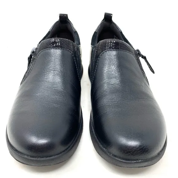 Clarks Un Adorn Zip Black Leather Combo NARROW