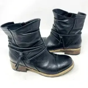 Clarks Volara Dina Black Leather Casual Comfort Boots Booties Size 7.5M