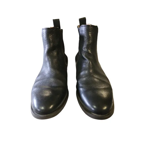 Clarks Women's Black Chelsea Boots Sz 5