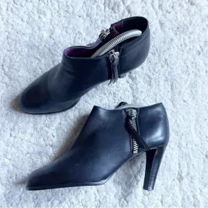 Coach JOICE Italian Made Black Leather Double Zipper Stacked Heel Booties SZ 9B