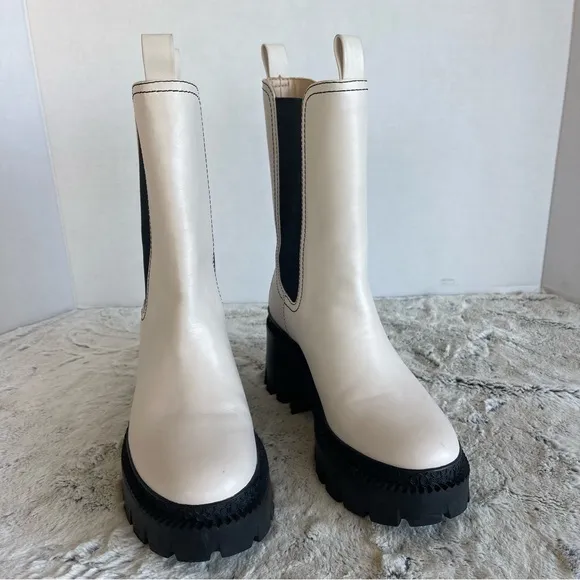 Coach NWT Alexa Leather Bootie Women size 7B