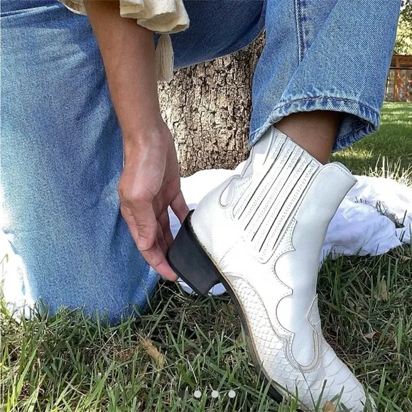 COCONUTS BY MATISSE Free People Women's 6 Ivory Milo Western Boots Cowgirl