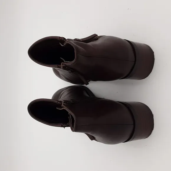 Cole Haan Brown Leather Ankle Boots Casual office Y2K festival rodeo brown