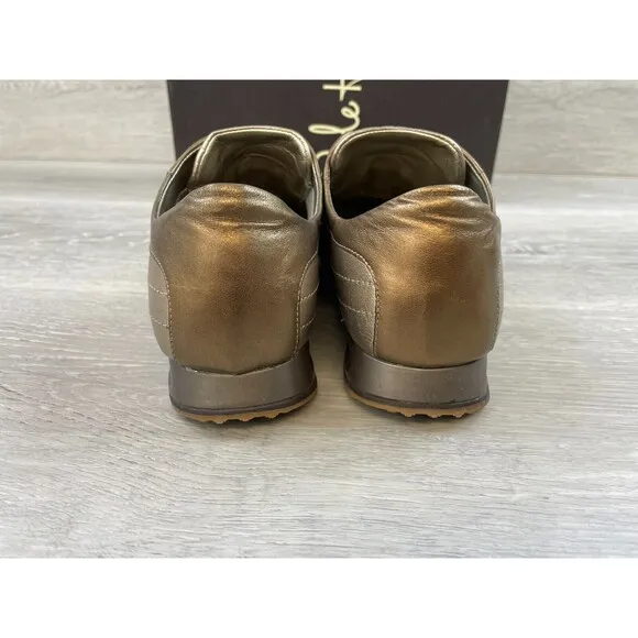 Cole Haan D25502 Women's 7.5AA  Metallic Leather Slip-On Casual Sneaker Shoe