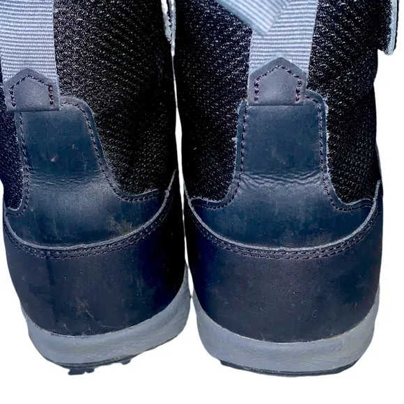 COLUMBIA HYPER-BOREAL OMNI-HEAT SNOW BOOT - KIDS' Size 4