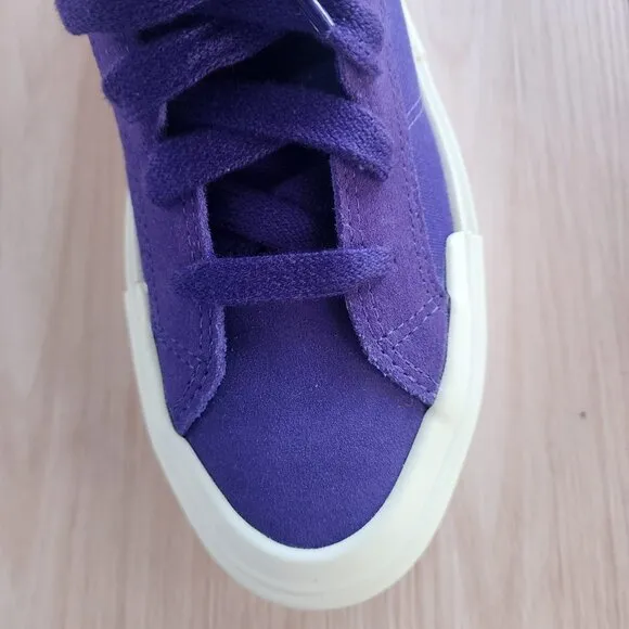 ⭐Converse Sz 7 Women Shoes Chuck Taylor All Star Cruise Purple Sneakers A10238C