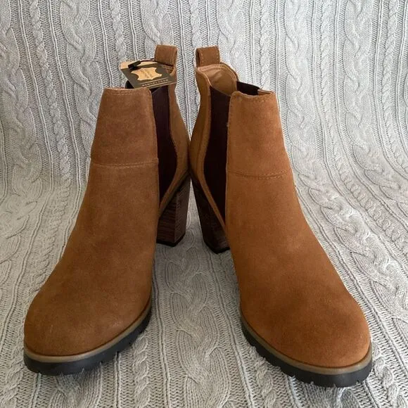 Crevo Alicia Tan Brown Leather Suede Round Toe Block Heel Casual Fall Boots