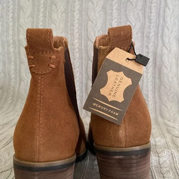 Crevo Alicia Tan Brown Leather Suede Round Toe Block Heel Casual Fall Boots