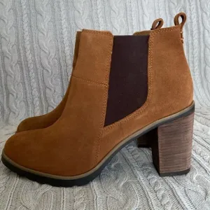 Crevo Alicia Tan Brown Leather Suede Round Toe Block Heel Casual Fall Boots