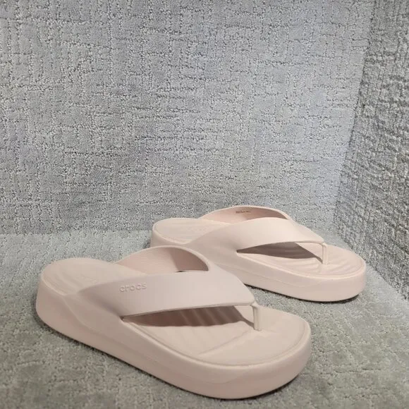 Crocs Getaway Platform Women's Size US 11 Peach Pink Rubber Flip Flops Sandals
