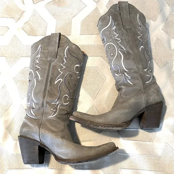 Cuadra Gray Suede Studded and Embroidered Handmade Boots with 3in heel Sz 10