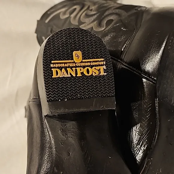 Dan Post black leather cowboy boots 10.5 EW very good condition