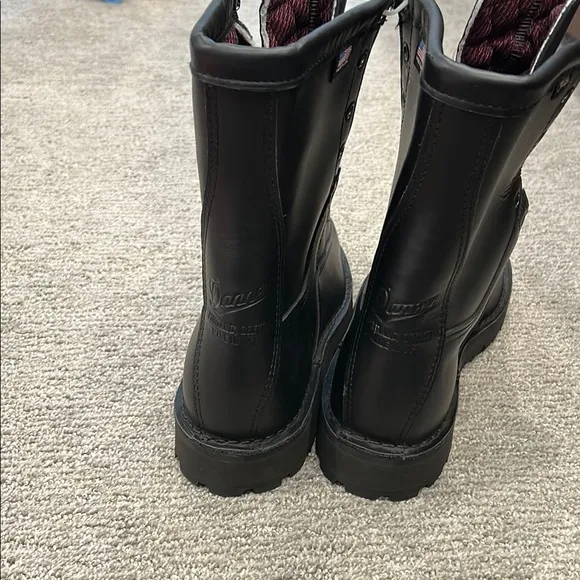 DANNER Men's Recon 8&quot; Black Insulated 200G Boots Size 10.5