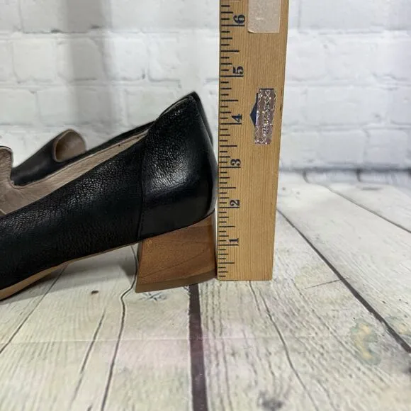 Dansko Preston Women Size 6.5-7 US  37 EU Black Fashion Career Heel Loafer
