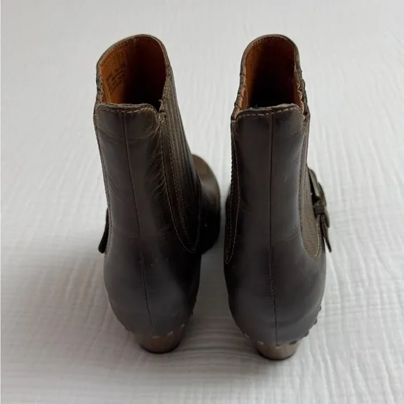 Dansko Rihanna Brown Leather Ankle Boots Size 8.5-9 US / 39 EU Moto Buckle Studs