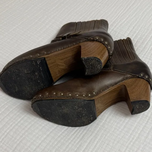 Dansko Rihanna Brown Leather Ankle Boots Size 8.5-9 US / 39 EU Moto Buckle Studs