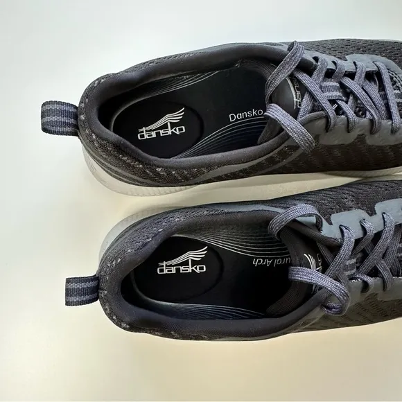 Dansko Sky Lightweight Sneakers Arch Support Comfort Shoes Women’s 38/US 7.5-8