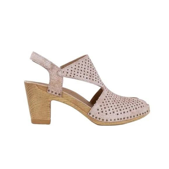 Dansko Teagan Womens Beige Perforated Leather Heeled Sandals SZ 40 EU/ 9.5-10 US