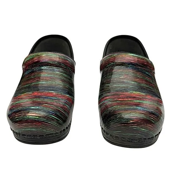 Dansko XP Womens Nurse Shoes Size EU 37 US 6.5 Pre-Owned Multi Color
