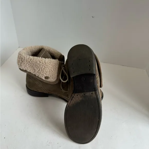 Diba True Jay Neen Ankle Boots Faux Shearling. Size 6