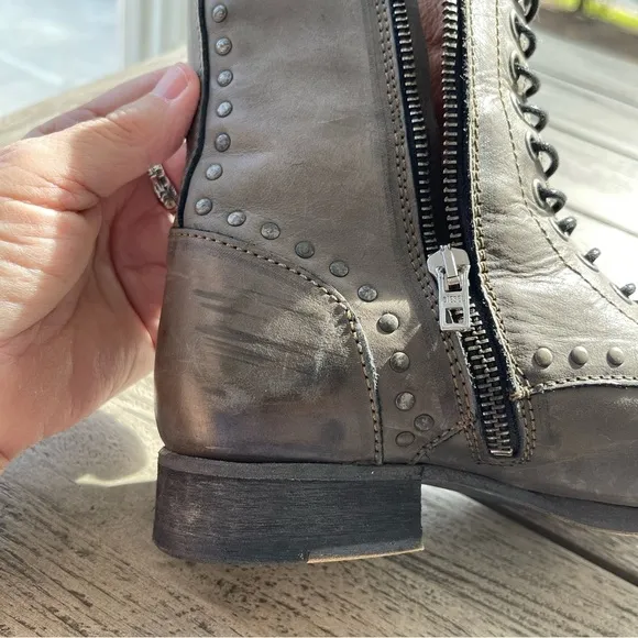 Diesel The Wildland Arthik Combat Gray Leather Boots Womens Size 36 EU 6 US