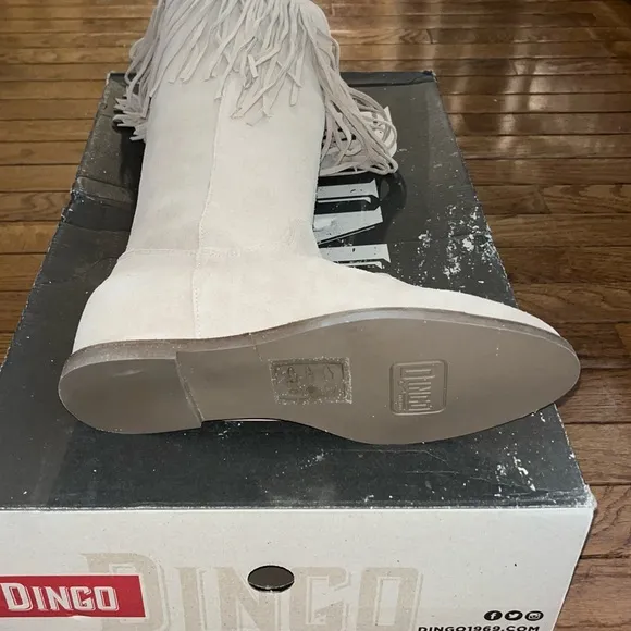 Dingo Hassie Suede Fringe Western Boots Sand (Cream) Women’s Size 8.5