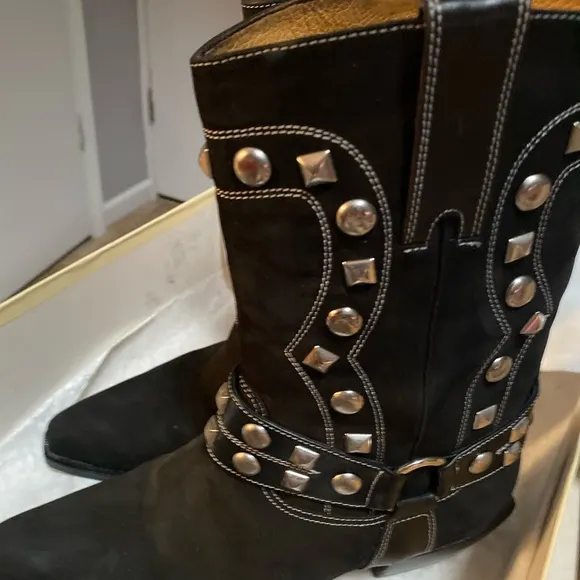 Donald J Pliner black western calf boots