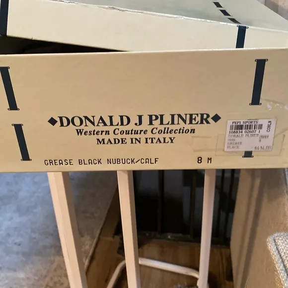 Donald J Pliner black western calf boots