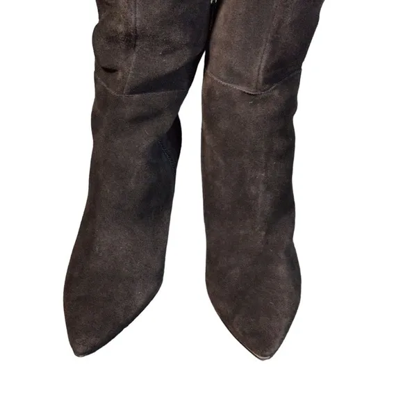 Donald J. Pliner Tasmin Brown Suede Over The Knee Boots Size 8.5M 3 inch Heel