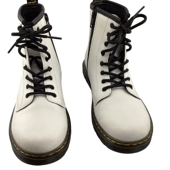 Dr. Martens 1460 Smooth Leather Lace Up Ankle Boots White Size 5 Womens Combat