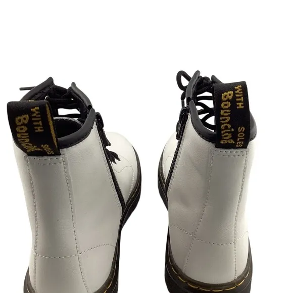 Dr. Martens 1460 Smooth Leather Lace Up Ankle Boots White Size 5 Womens Combat