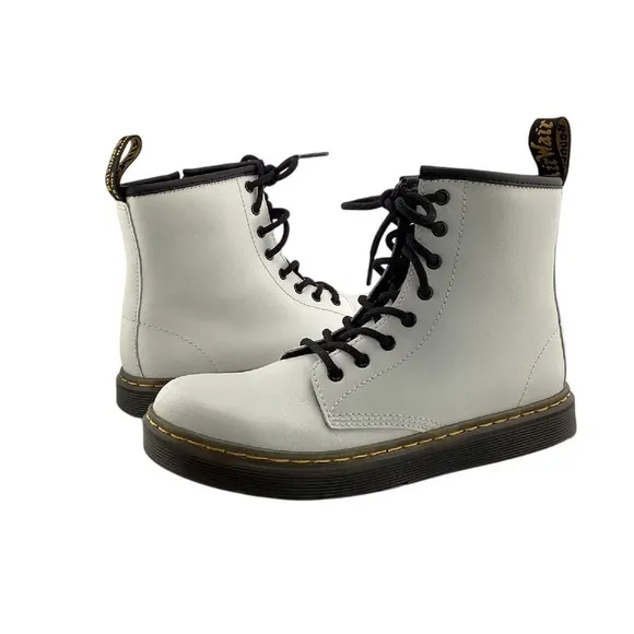 Dr. Martens 1460 Smooth Leather Lace Up Ankle Boots White Size 5 Womens Combat