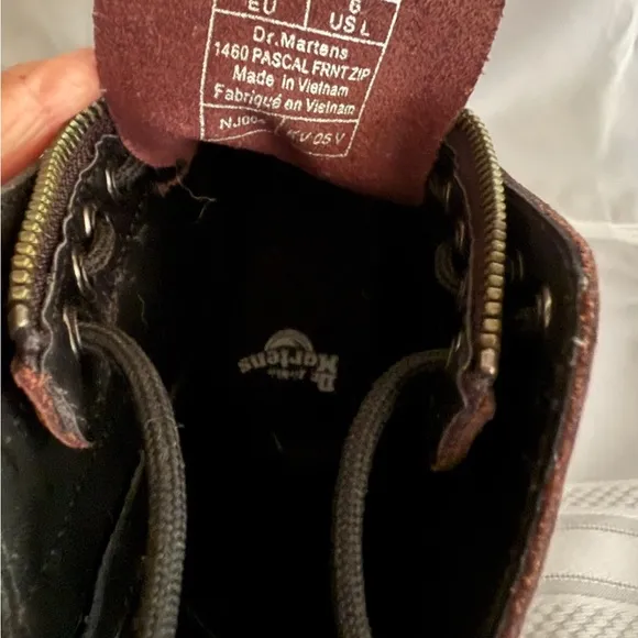 DR. MARTENS 1460 Twin Zip Combat Boots Women’s Girls Brown Size 6 Worn Once