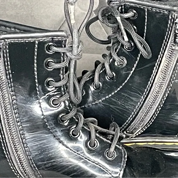 Dr. Martens Black Patent Leather Boots 1460J Kid’s Size 2