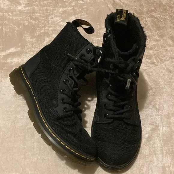 Dr Martens Combs J Casual Combat Boots Extra Tough Poly Boot Size 12