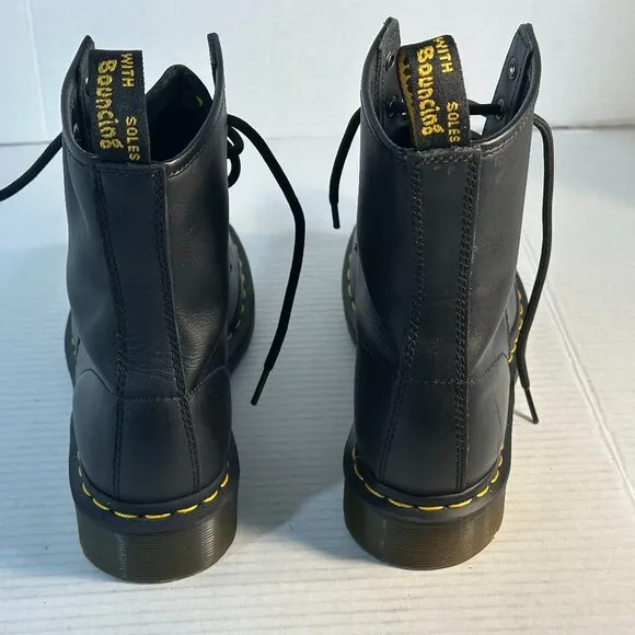 Dr. Martens L-size 8 Black Boots