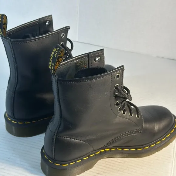 Dr. Martens L-size 8 Black Boots