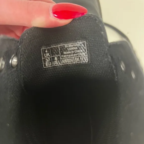 Dr. Martens | Luana Black Boot Size 6