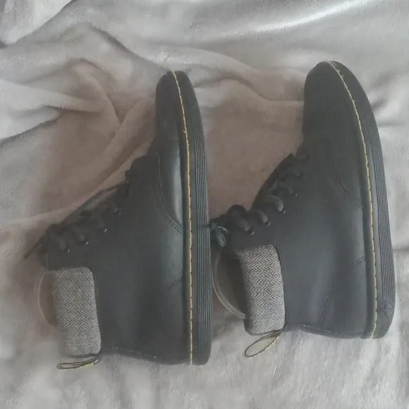 Dr. Martens Maelly Air Wair Bouncing Soles Padded Collar Boots Black