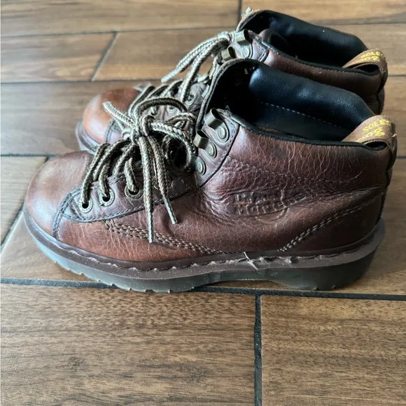 DR MARTENS Mens Brown Leather #8287 Anckle Boots size 5