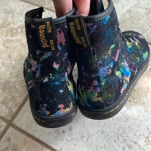 Dr. Martens Sheridan Women's Confetti Suede Casual Boots Black