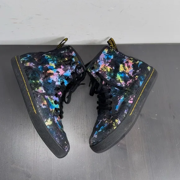Dr. Martens Sheridan WOMEN'S Confetti Suede Casual Boots