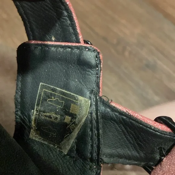 Dr. Martens VOSS PINK FINE GLITTER size 11