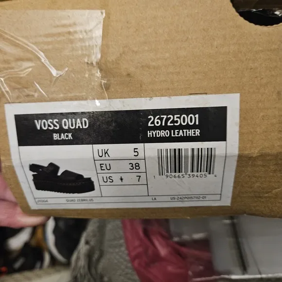 Dr. Martens Voss Quad Black Hydro Leather Platform Doc Sandals - Women's Size 7