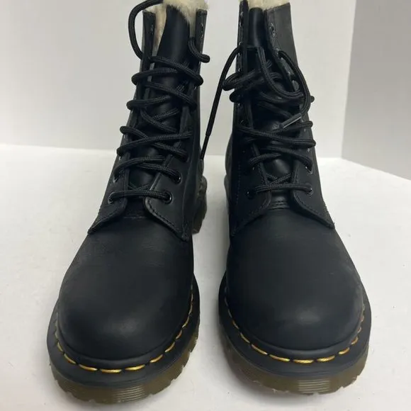 Dr Marten's Women's 1460 Serena Black Leather Boots, Size US 8M, UK 6